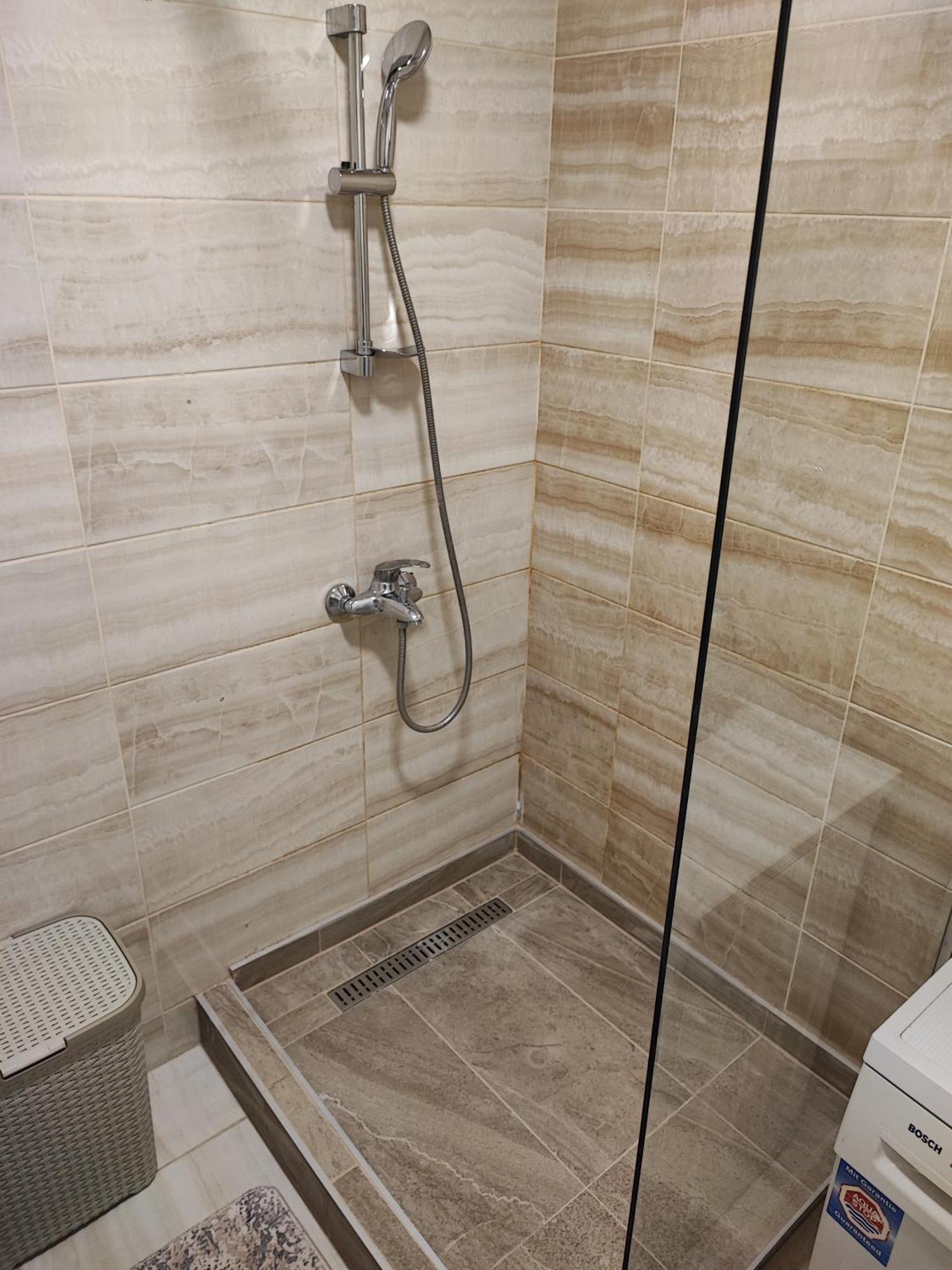 S&D Apartman Lukavica Екстериор снимка